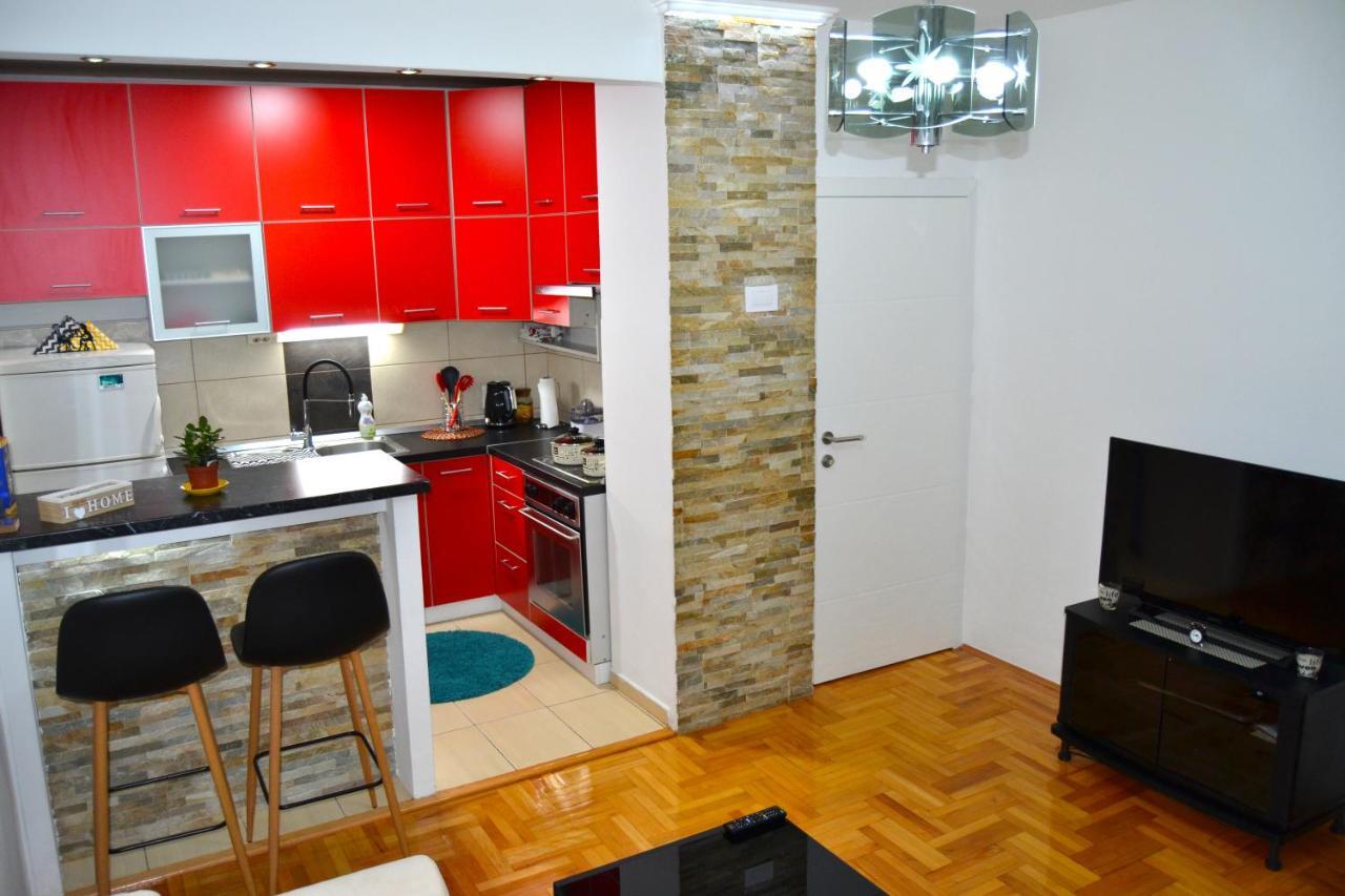 Agape C-52 Apartment Trebinje Bagian luar foto