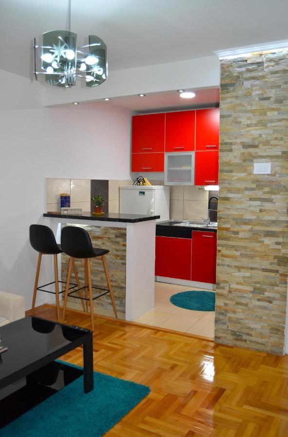 Agape C-52 Apartment Trebinje Bagian luar foto